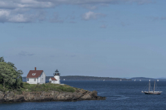 Curtis-Island-Lighthouse-1